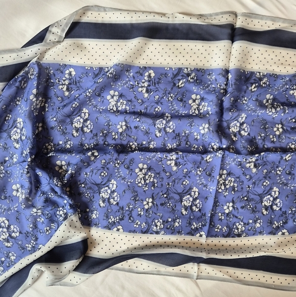 ​Ann Taylor Blue Floral & Polka Dot Modal Scarf - Navy/White Mixed Print - Picture 3 of 4
